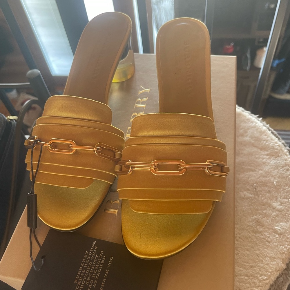 Burberry Women's Gold Chain Sandals